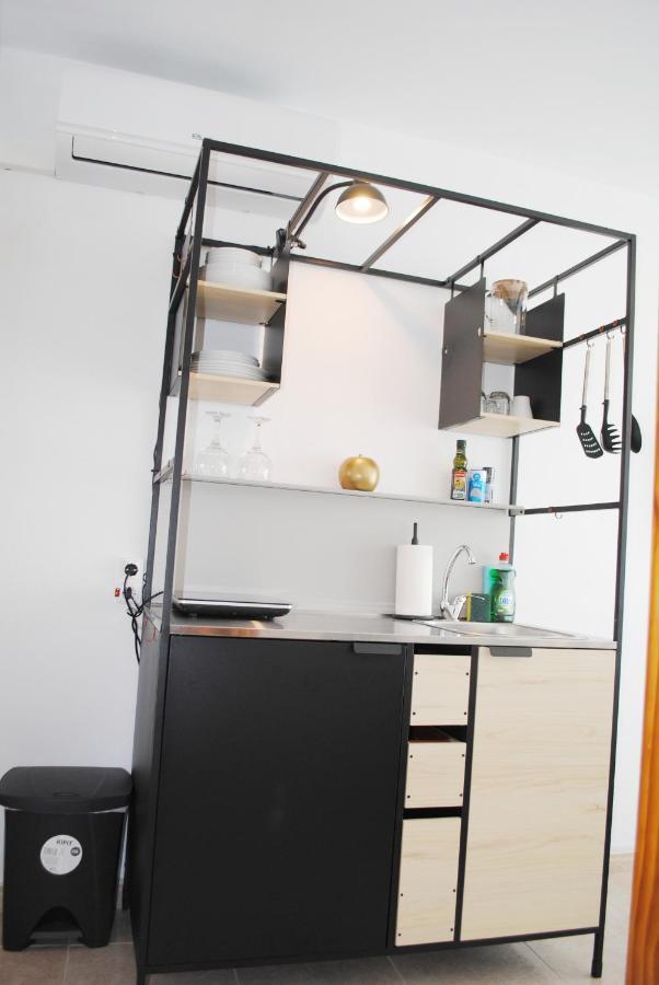 Apartamentos Vicenta Playa Carihuela Torremolinos Ngoại thất bức ảnh